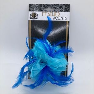 Blue ZUCKER Feather Products Coquille and Hackle Corsage Clip